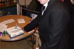 1_LordRoseberycuttingcake